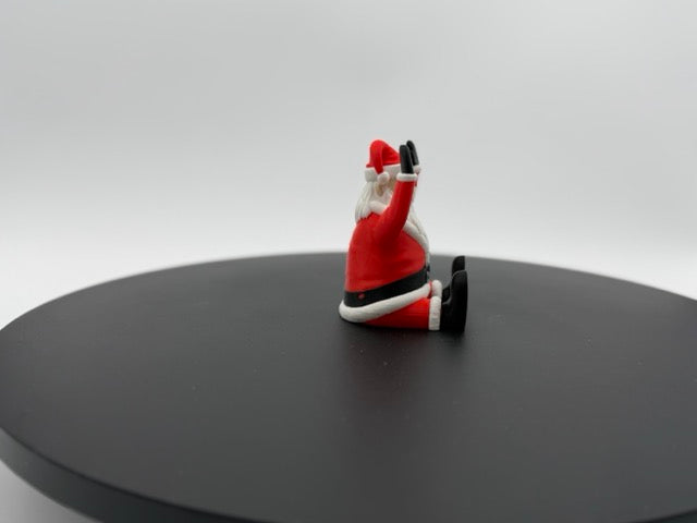 Supportive Santa Phone Holder