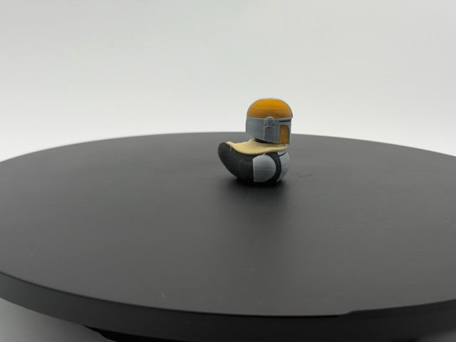 Mando Duck