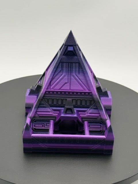 Tour pyramidale extraterrestre