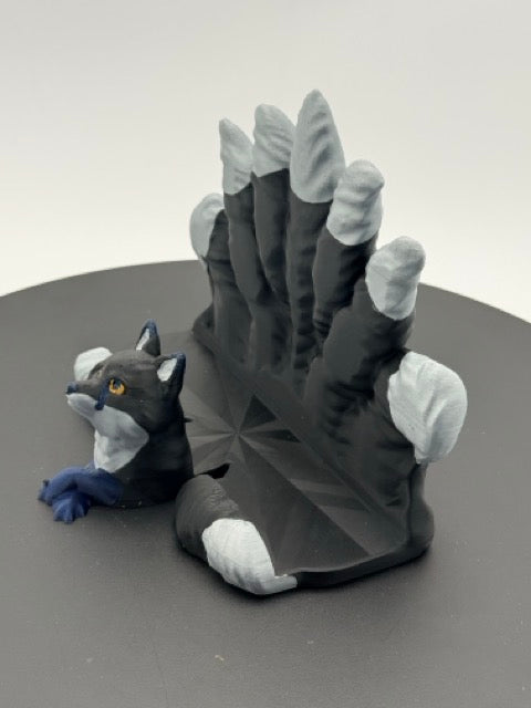 Nine-Tailed Kitsune Fox Switch Display Dock